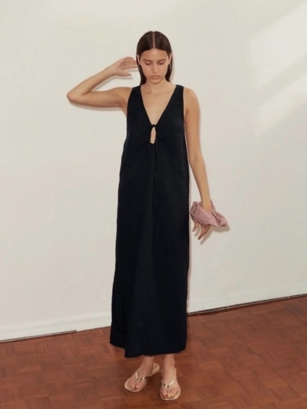 NWT DEIJI STUDIOS KEYHOLE MIDI LINEN DRESS IN BLACK